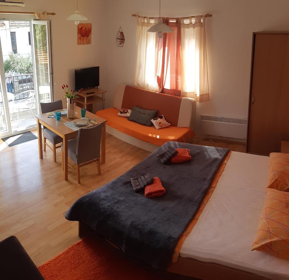 Apartments Lans Vodice Exterior foto